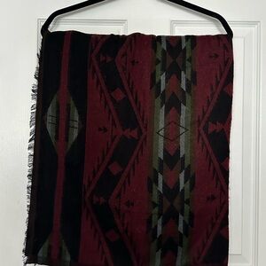 ⚡️2/$25⚡️Geometric Aztec Southwestern Aritzia Inspired Blanket Scarf Cozy Chic